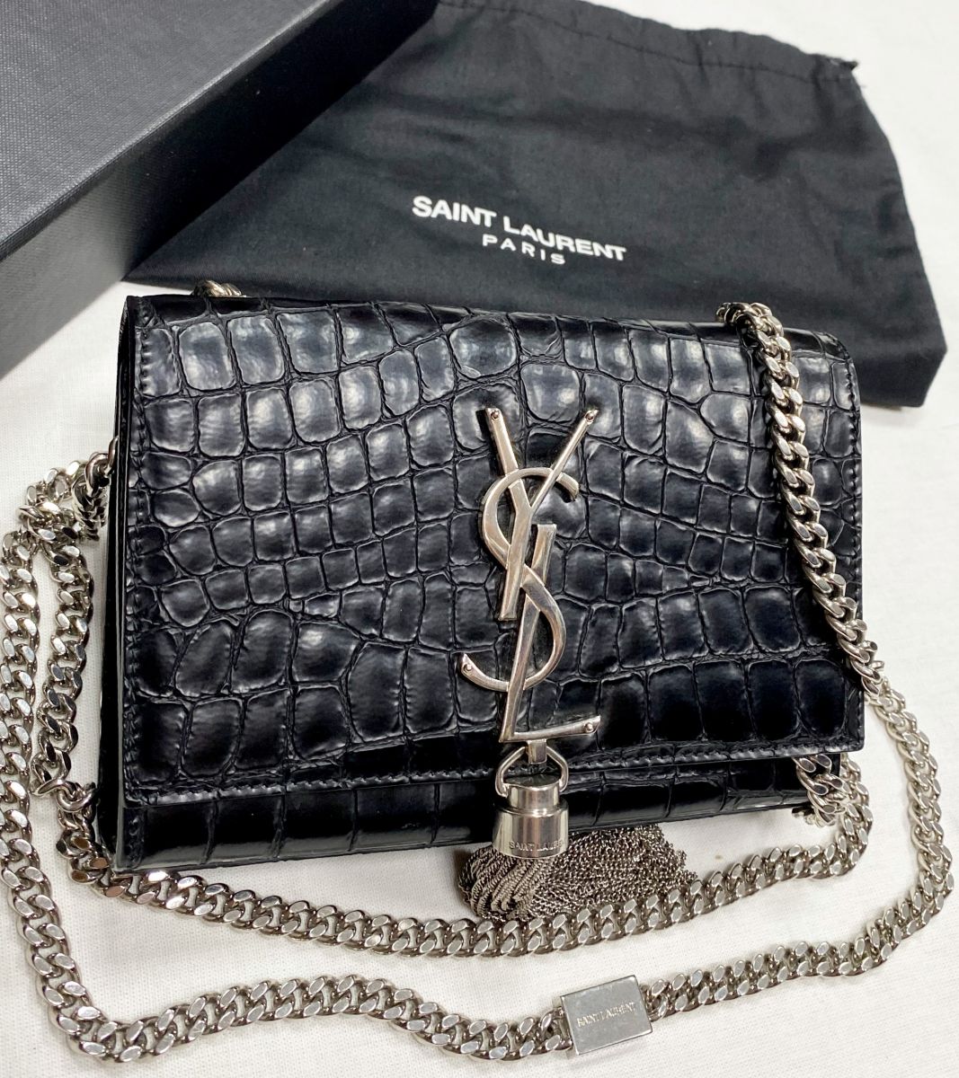 Сумочка Saint Laurent размер 17/12 цена 70 448 руб