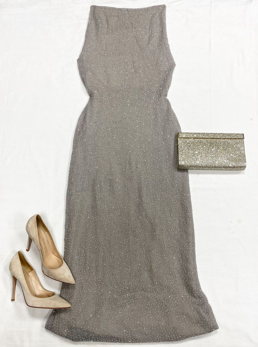 Платье/ бисер/ размер 38 цена 7 828 руб
Туфли Gianvito Rossi размер 37 цена 15 655 руб
Клатч Jimmy Choo 