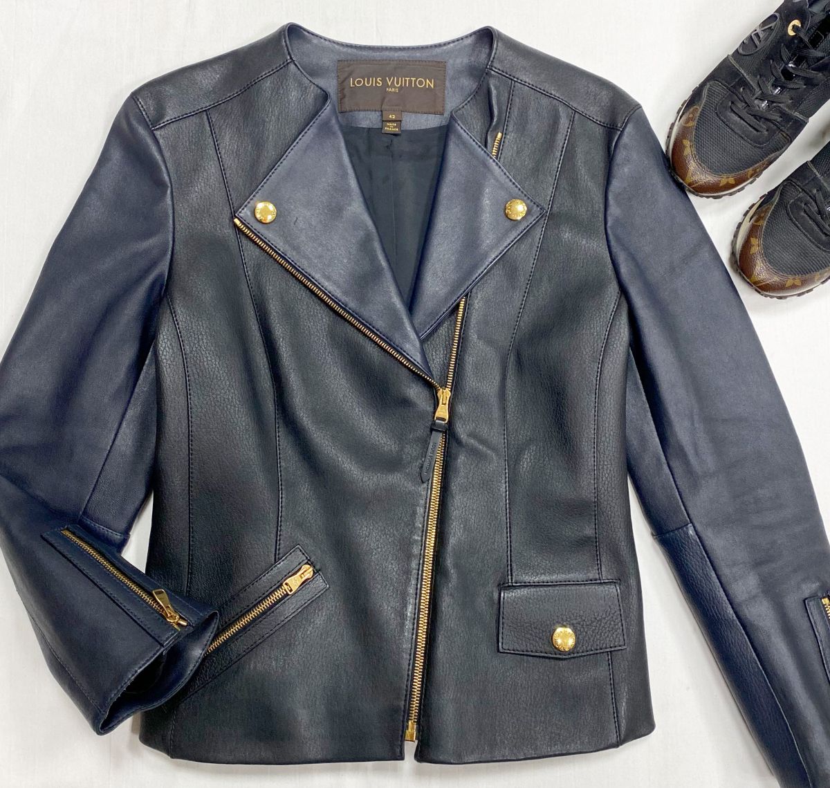 Куртка Louis Vuitton размер 42 цена 78 275 руб