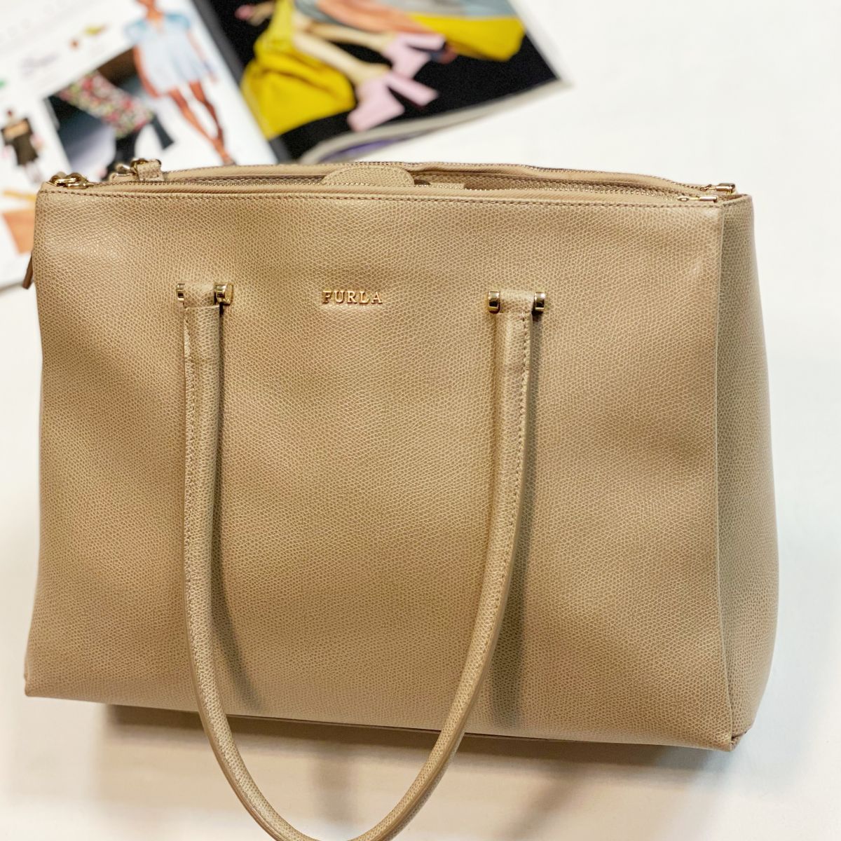 Сумка Furla размер 35/25 цена 9 231 руб 