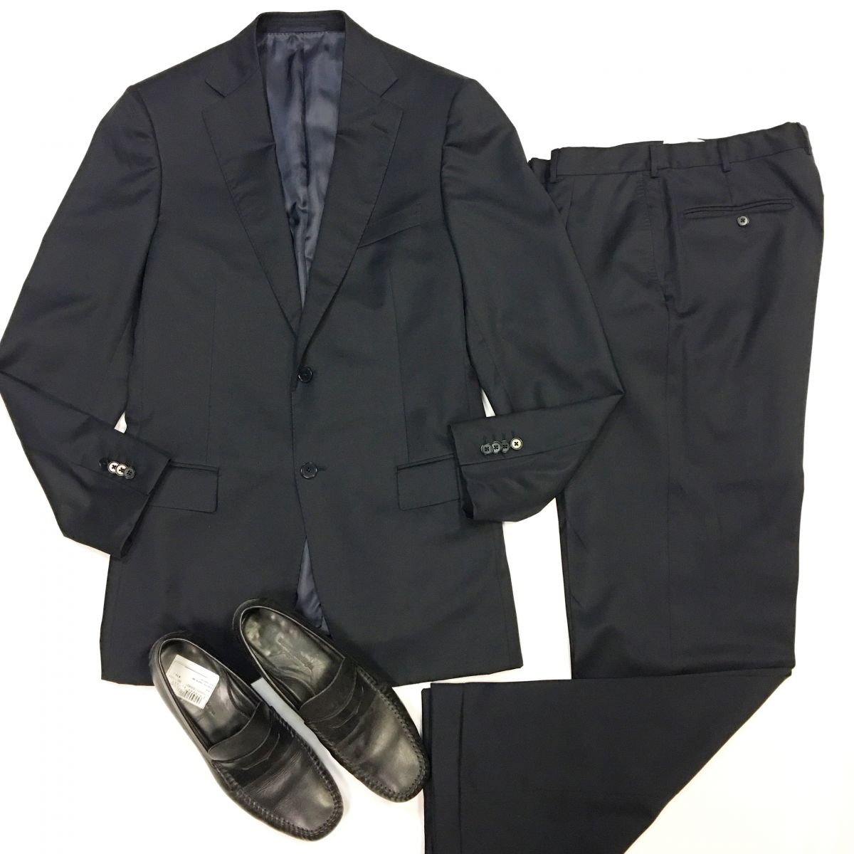 mechtamen Костюм Zegna  размер 50 цена 6 154 руб Мокасины Zegna  размер 42 цена 6 154 руб