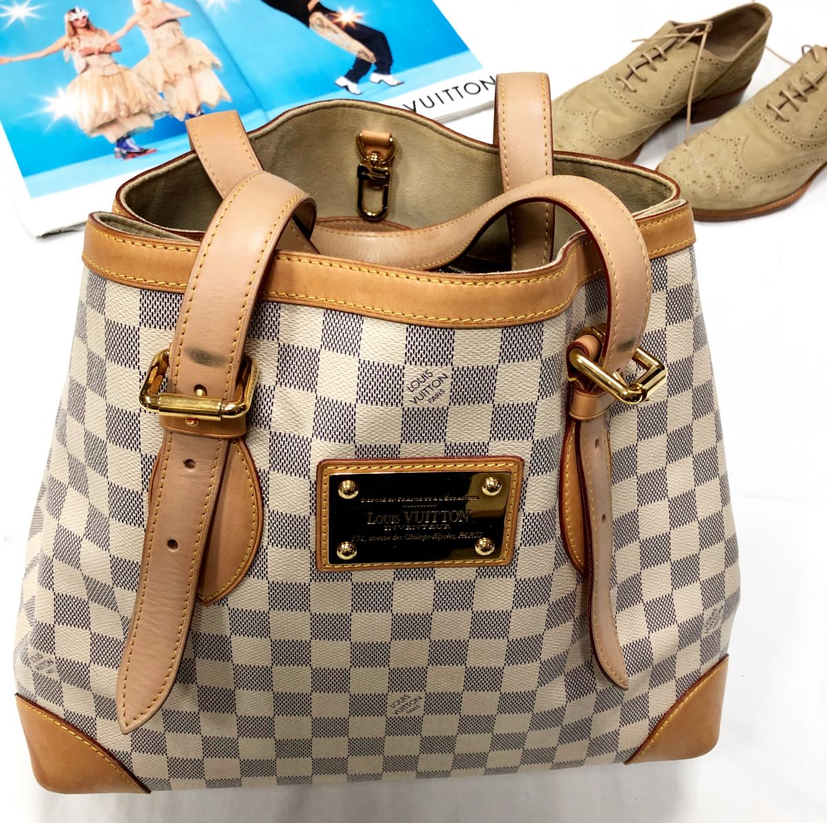 Сумка LOUIS VUITTON размер большой 62 
620 руб