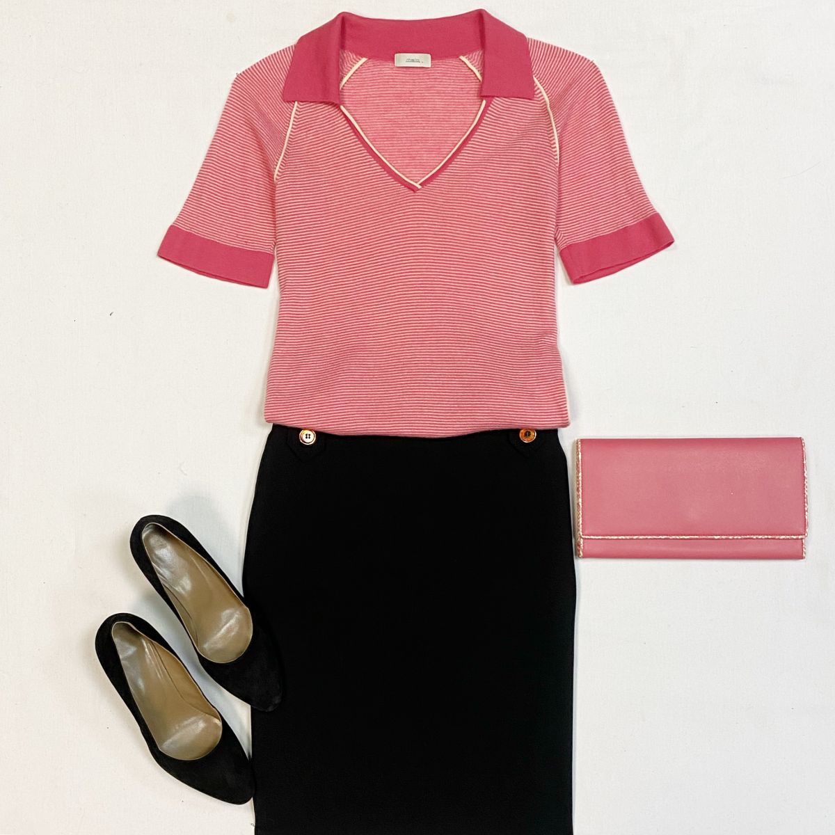 Кофта /кашемир/ Malo размер 38 цена 1 539 рубЮбка Gucci размер 38 цена 6 154 рубТуфли Hermes размер 35.5 цена 5 385 руб
