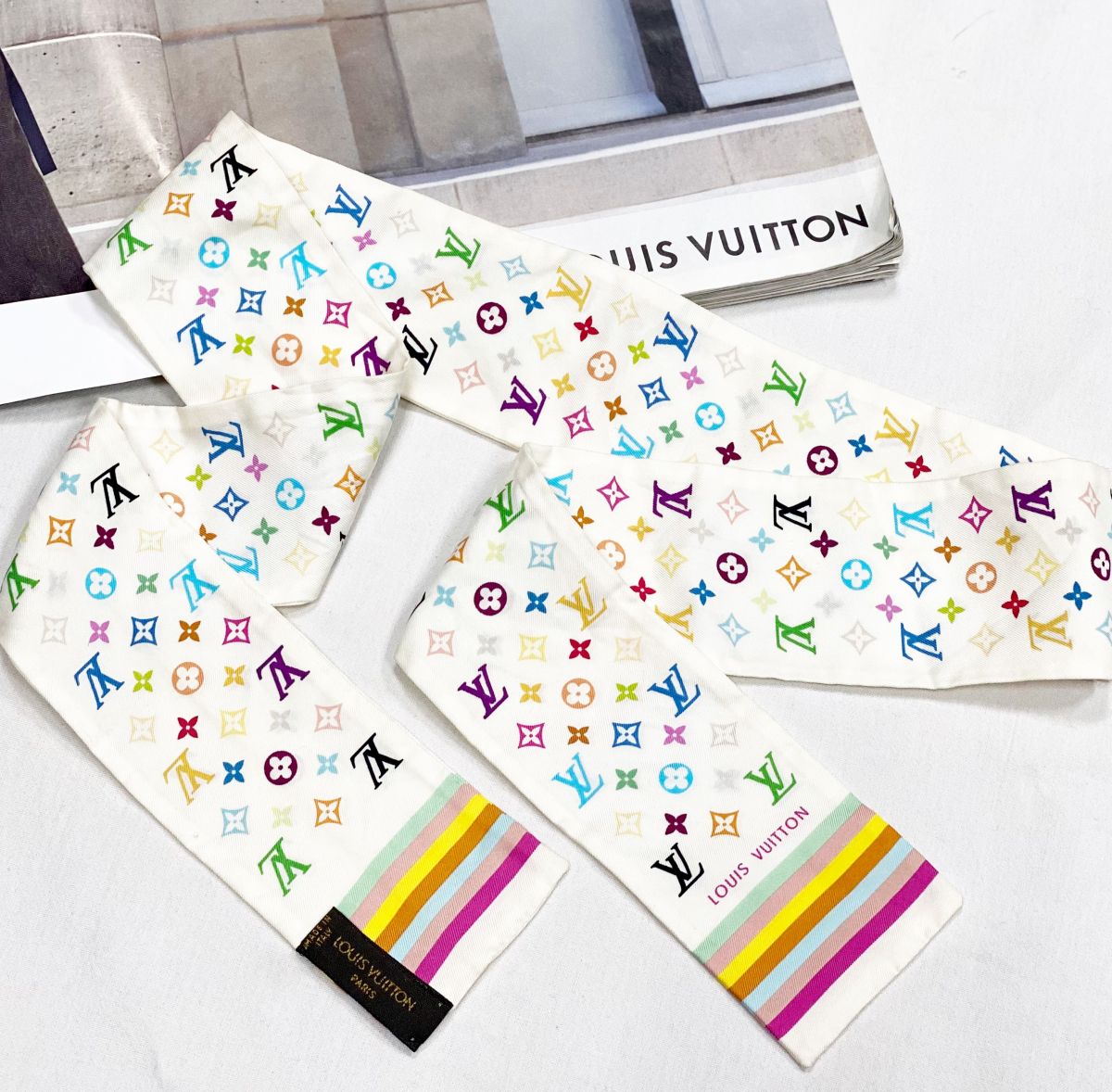Твилли Louis Vuitton цена 12 513 руб 