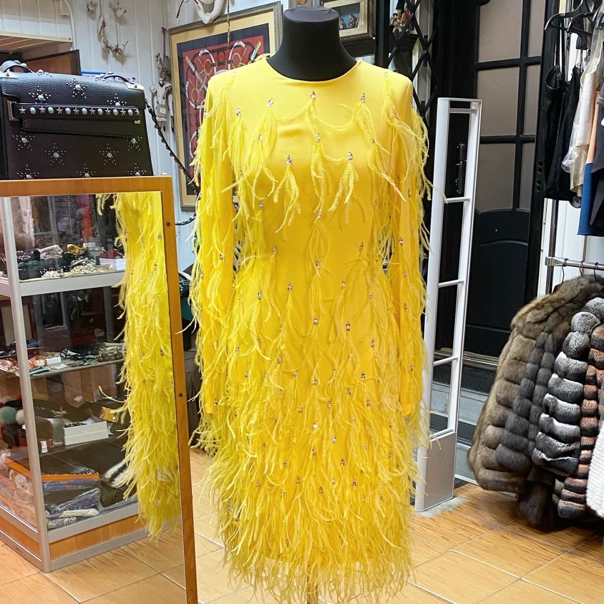 Платье/перья/ камни/ Dries Van Noten размер 36 цена 30 770 руб 