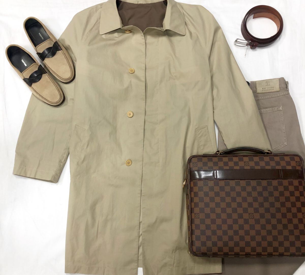 #Mechtamen
Плащ KITON размер 52 цена 26 614 руб 
Мокасины TOM FORD размер 6/40 цена 23 484 руб /новые/ 
Сумка Louis Vuitton 
Ремень ETRO