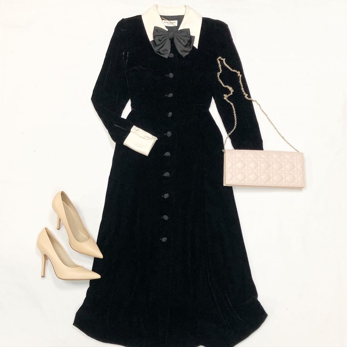 Платье/бархат/ Saint Laurent размер 36 цена 30 770 рубТуфли Celine размер 36.5 цена 18 463 рубКлатч Dior