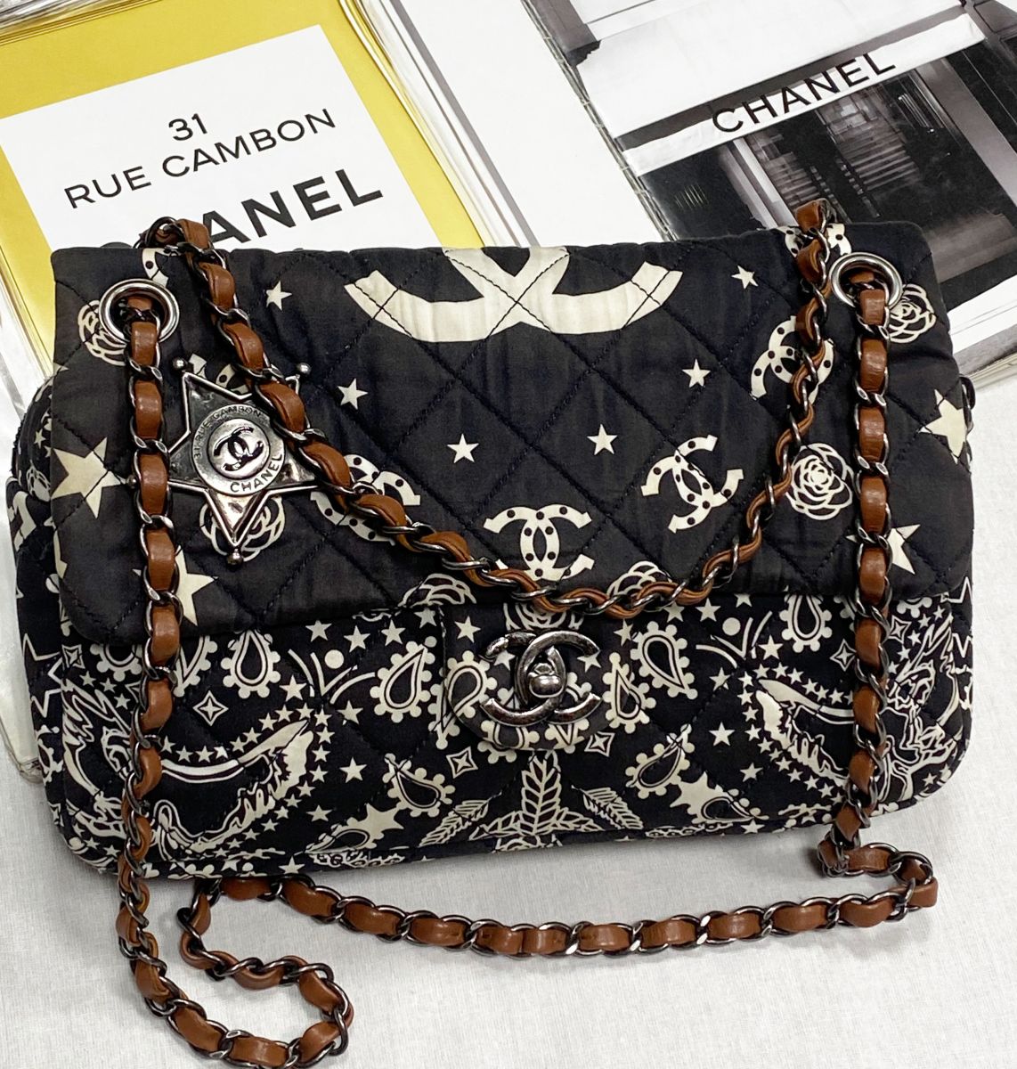 Сумка Chanel размер 25/15 цена 125 240 руб