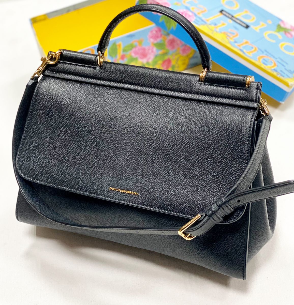 Сумка Dolce Gabbana размер 35/25 цена 61 540 руб