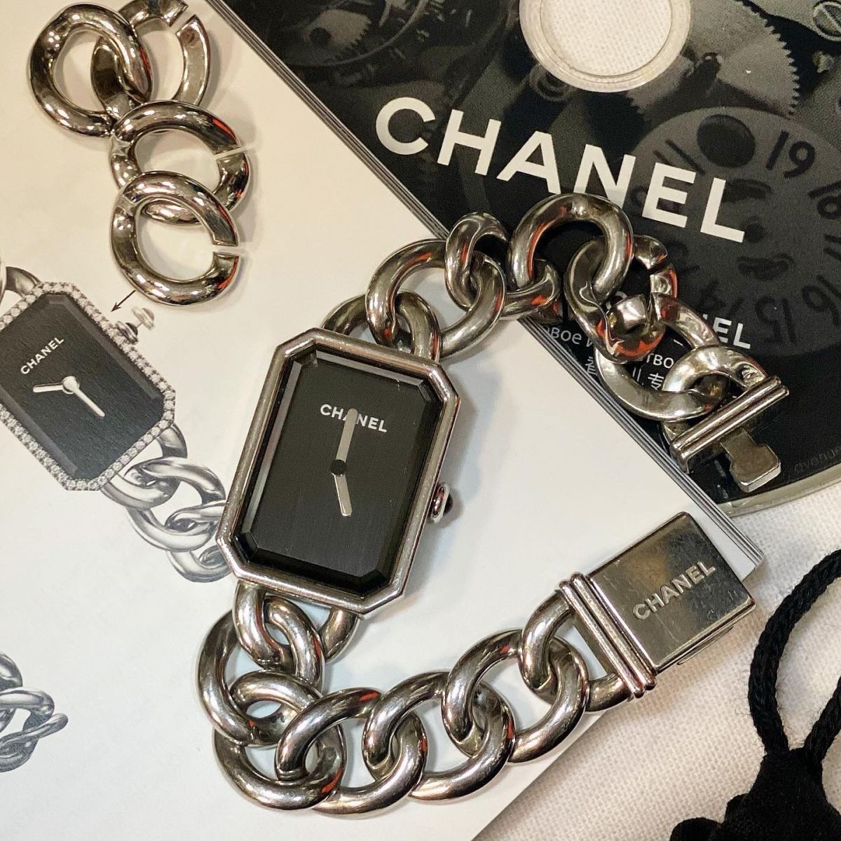Часы Chanel цена 138 463 руб / документы / упаковка / 