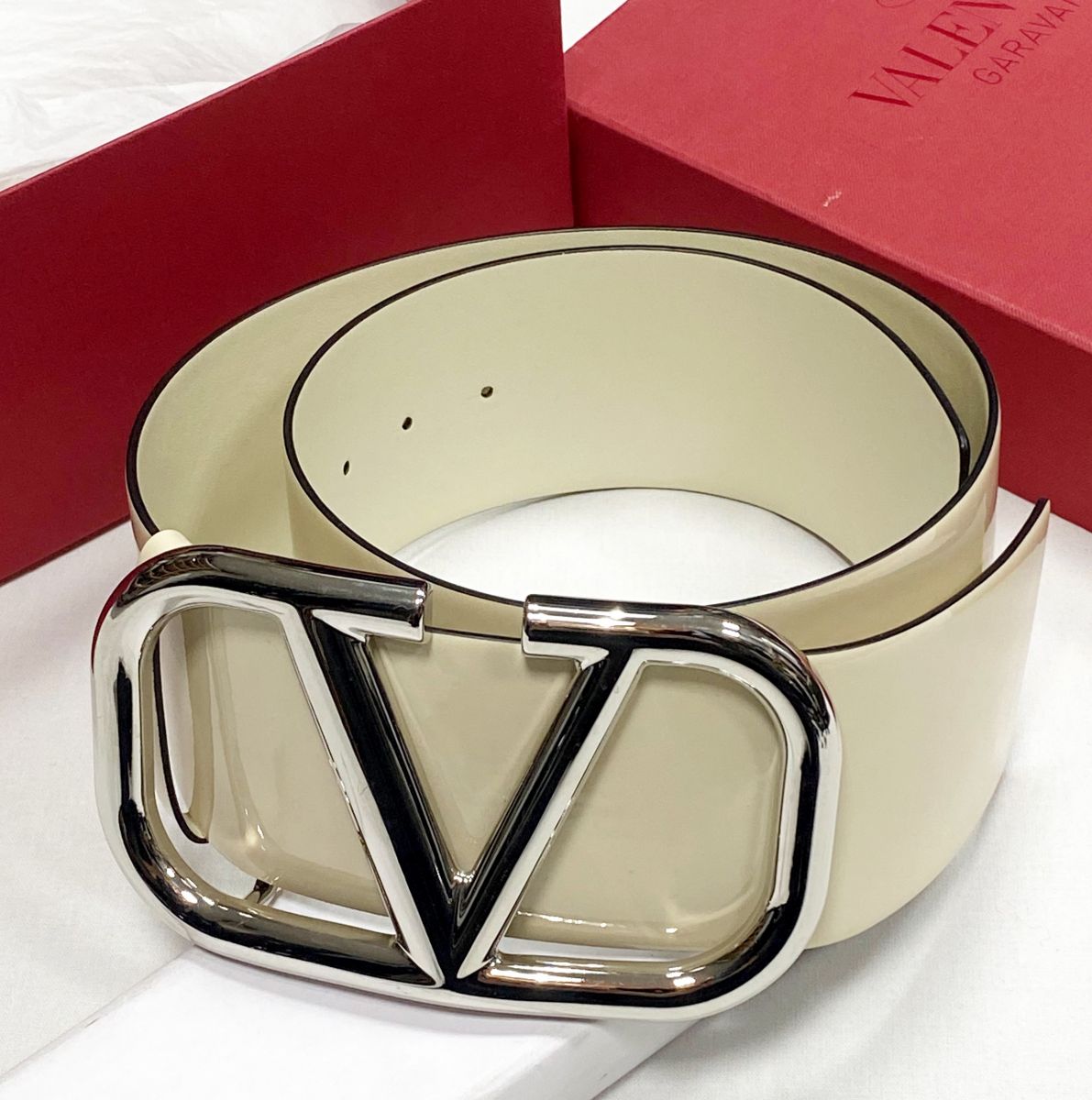 Ремень Valentino размер 75/30 цена 23 483 руб
