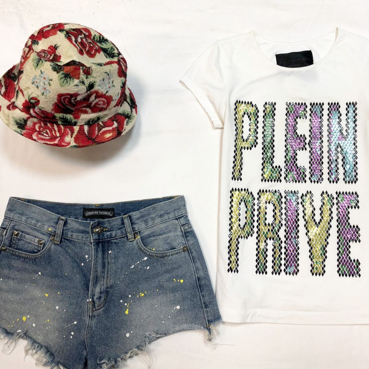 Футболка PHILIPP PLEIN размер S цена 7 693 руб 
Шорты ChromeHeart размер S цена 23 078 руб 
Панама Fedekamoneti размер S цена 10 770 руб