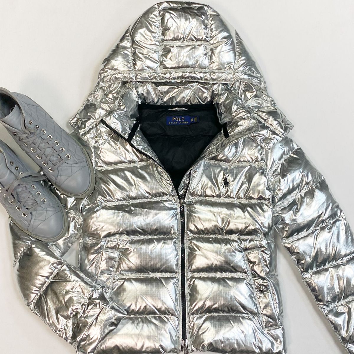Пуховик Ralph Lauren размер XS цена 15 385 рубБотинки Chanel размер 38.5 цена 53 848 руб
