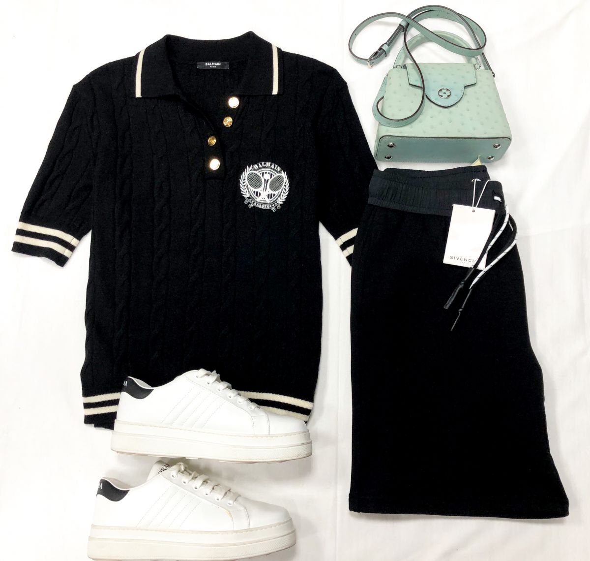 #MechtamenПоло BALMAIN размер 36Цена 15 655 руб Шорты GIVENCHY размер L цена 10 959 руб /новые/ Кроссовки PRADA размер 39.5 цена 23 484 руб Сумочка LOUIS VUITTON