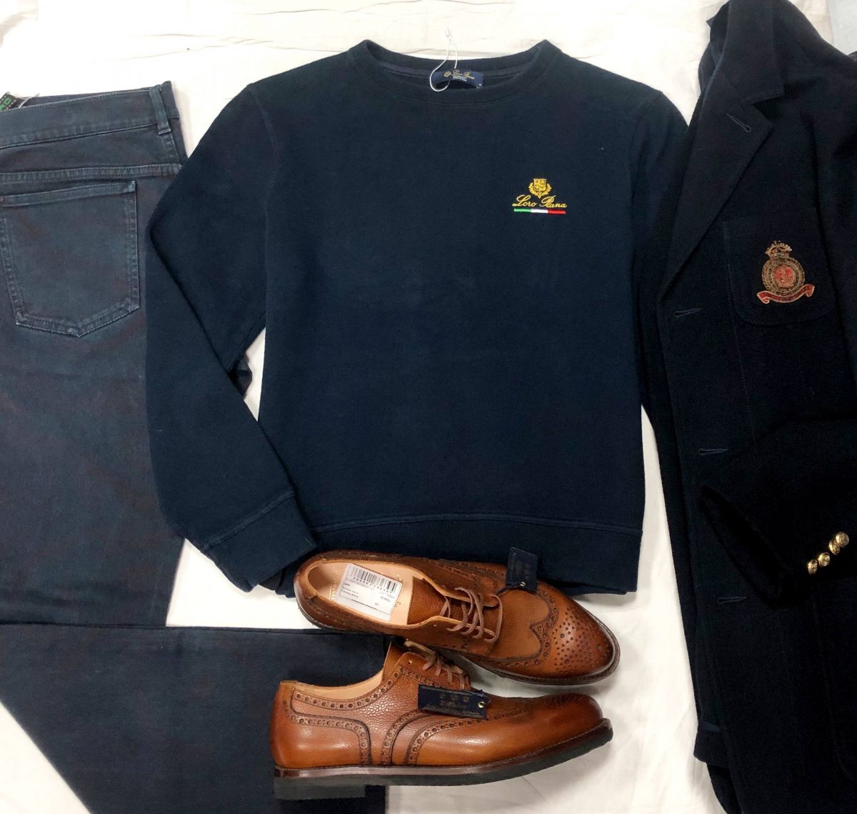 #MechtamenТолстовка LORO PIANA размер M цена 18 768 руб Джинсы ETRO размер 33 цена 4 697 руб Жакет RL размер XL цена 18786 рубТуфли размер 44.5 цена 15 655 руб /с ценником/