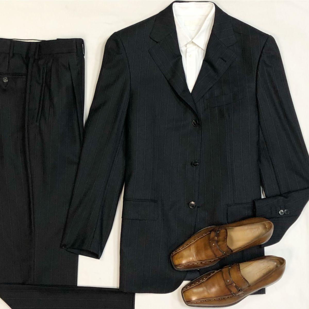 #mechtamen Костюм Zegna размер 48 цена 10 770 рубТуфли Berluti размер 41.5 цена 13 847 руб