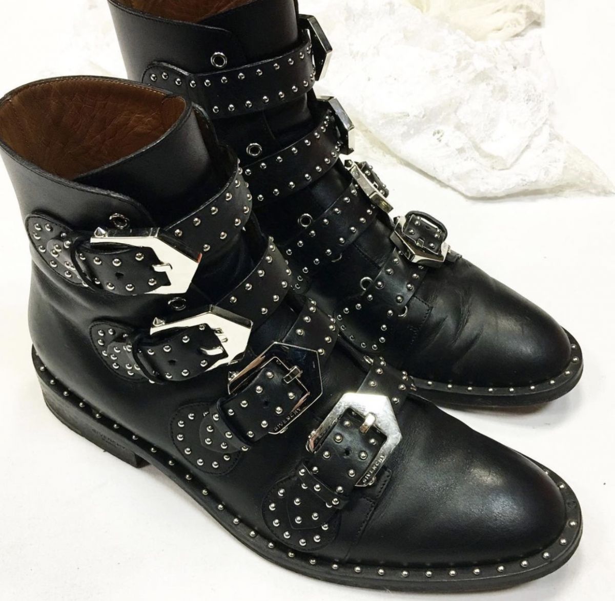 Ботинки Givenchy 39 цена 13 847 руб