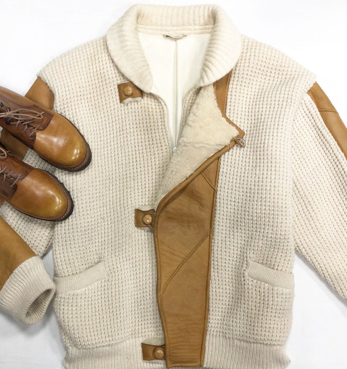 #mechtamen Куртка размер 50 цена 23 483 руб
Ботинки BERLUTI размер 40 цена 23 483 руб