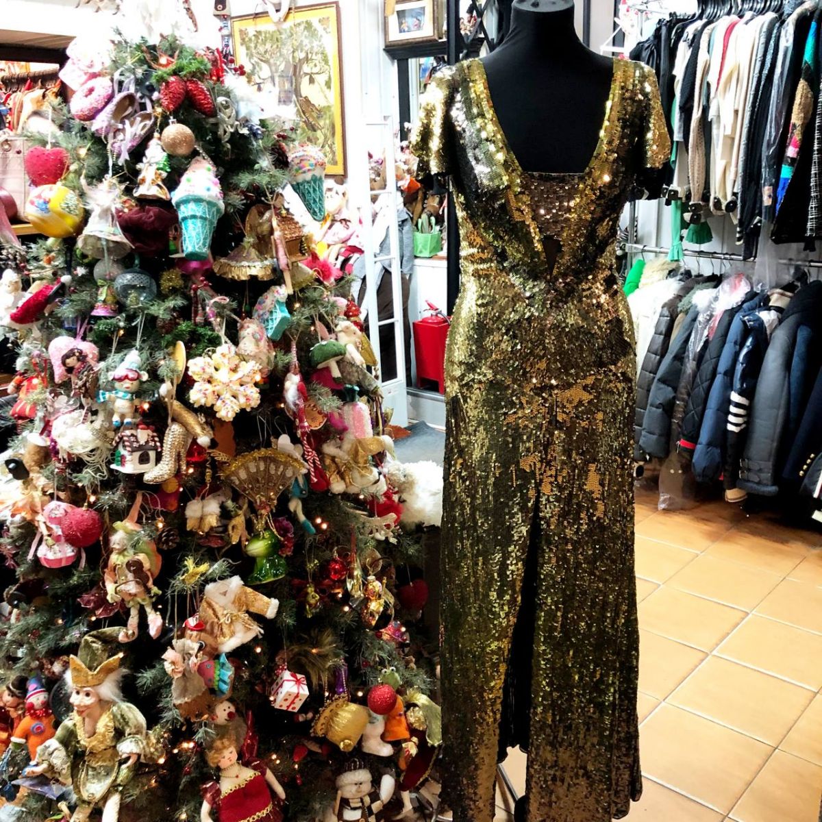 Платье /пайетки/ Templey размер M цена 23 483 руб