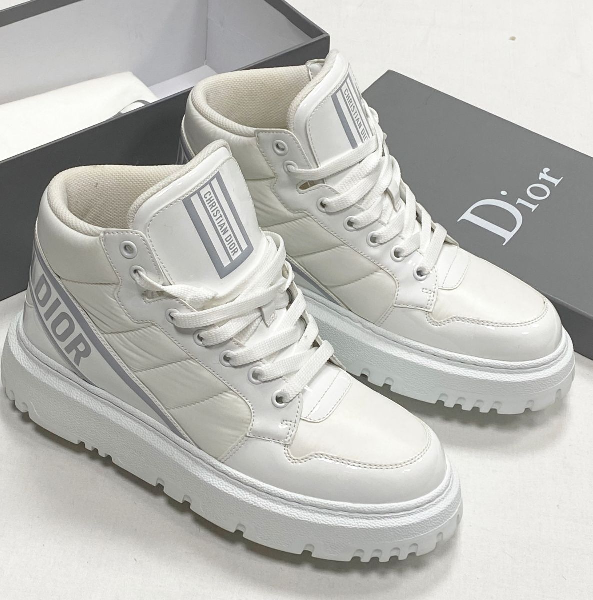 Кроссовки Christian Dior размер 37.5 цена 39 138 руб