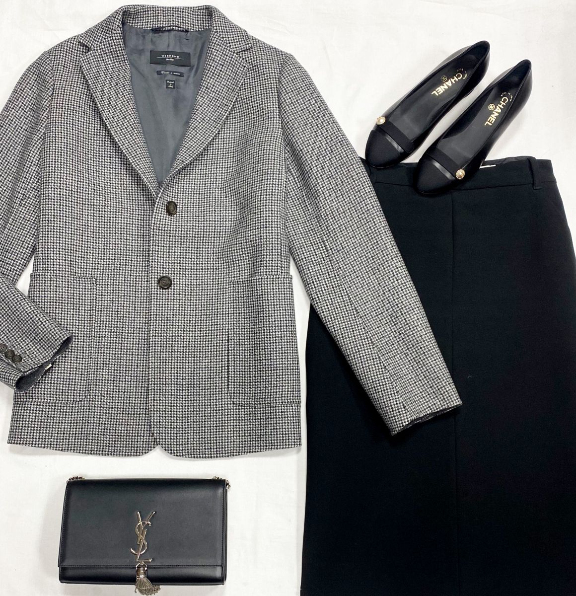 Жакет Weekend/ Max Mara размер 46 цена 15 655 руб
Юбка Jil Sander размер 44 цена 7 828 руб
Туфли Chanel размер 37.5 цена 62 620 руб
Сумка Saint Laurent 