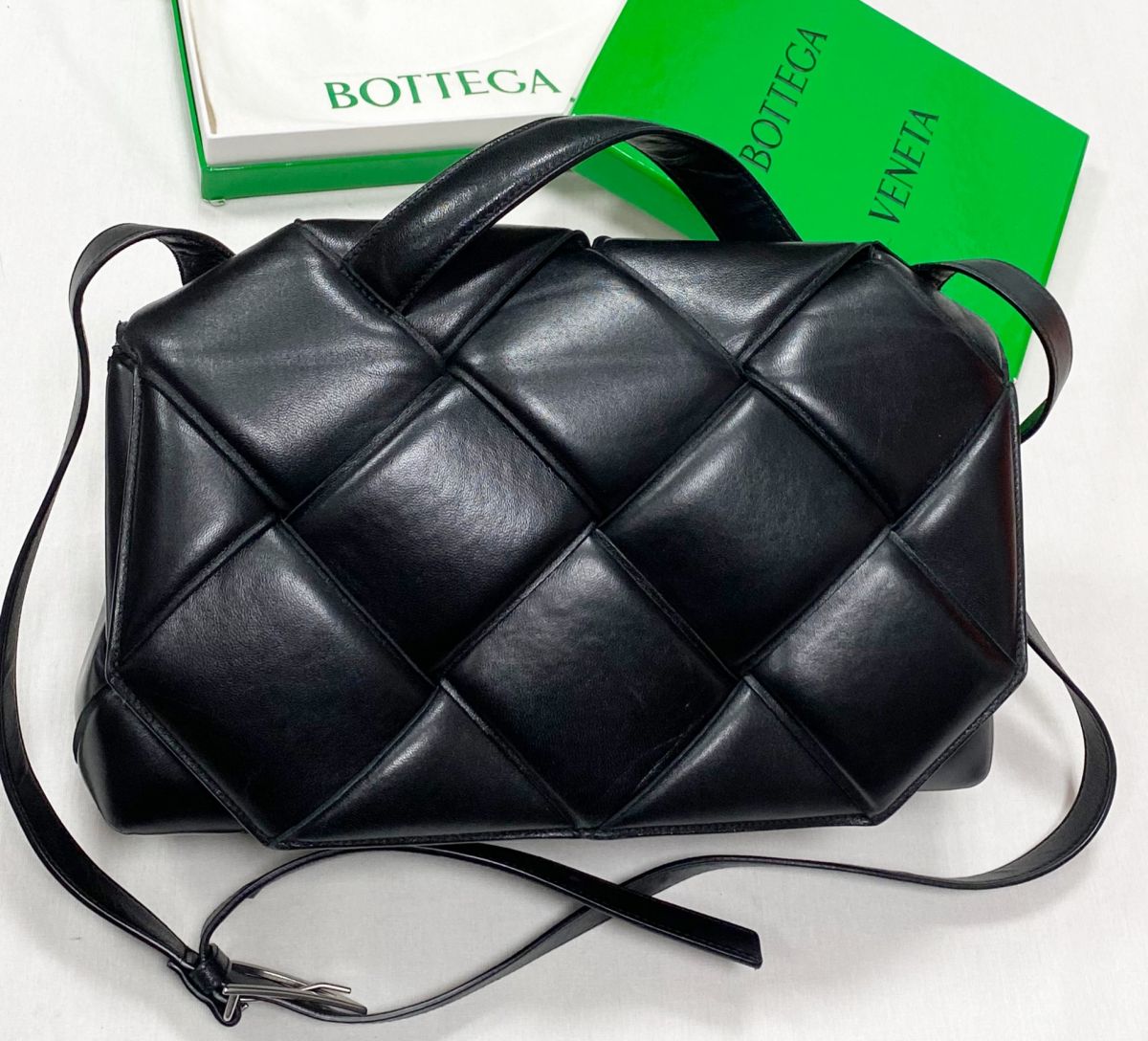 Сумка Bottega Veneta размер 30/20 цена 70 448 руб