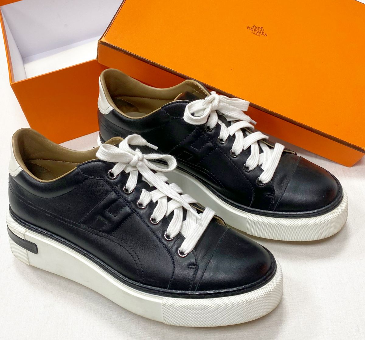 
Кеды Hermès размер 39 цена 78 275 руб 