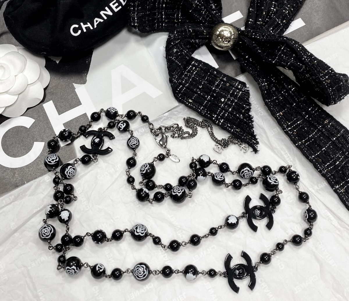 Бусы Chanel цена 125 240 руб