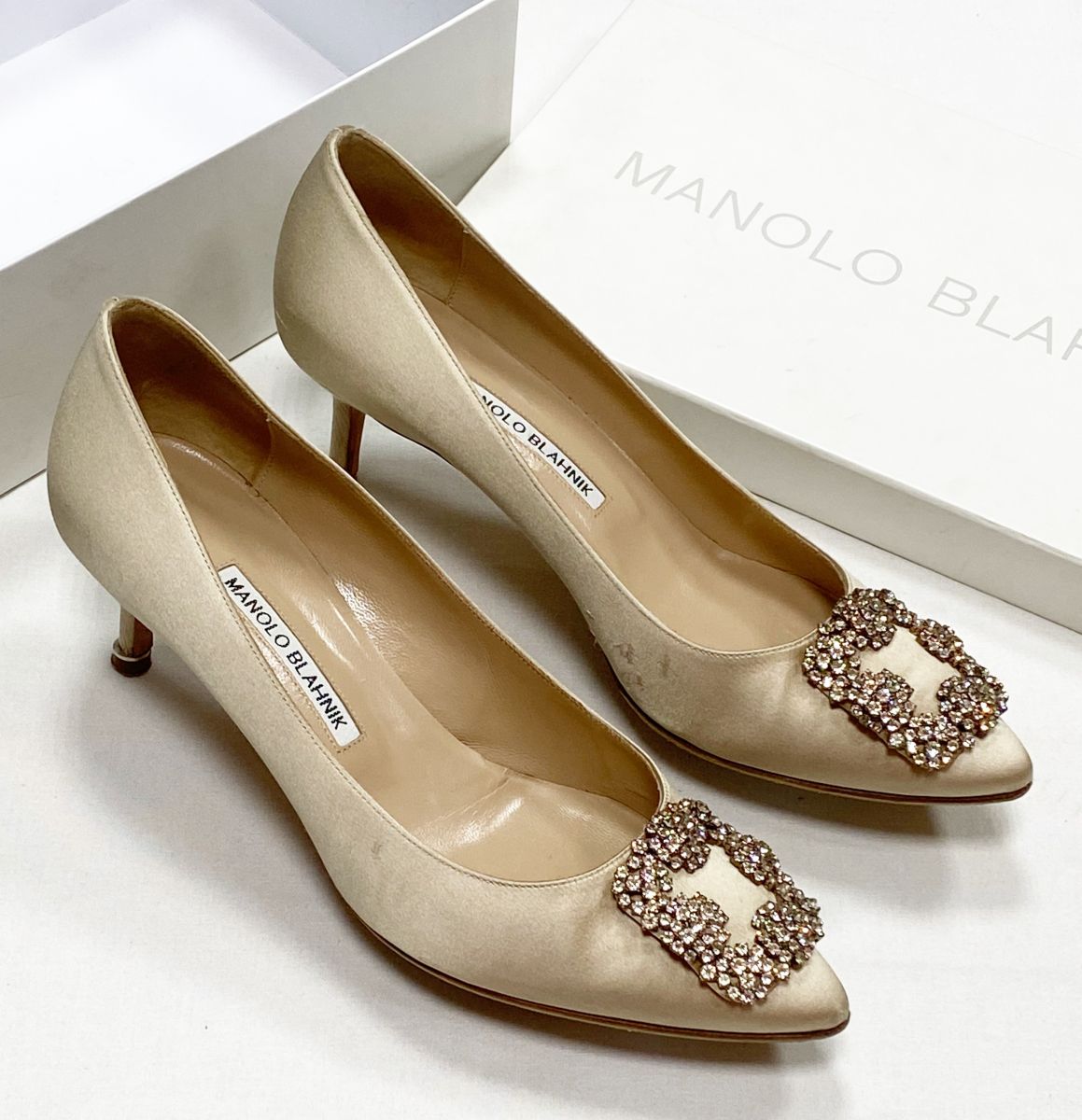 Туфли / камни/ Manolo Blahnik размер 39.5 цена 14 090 руб