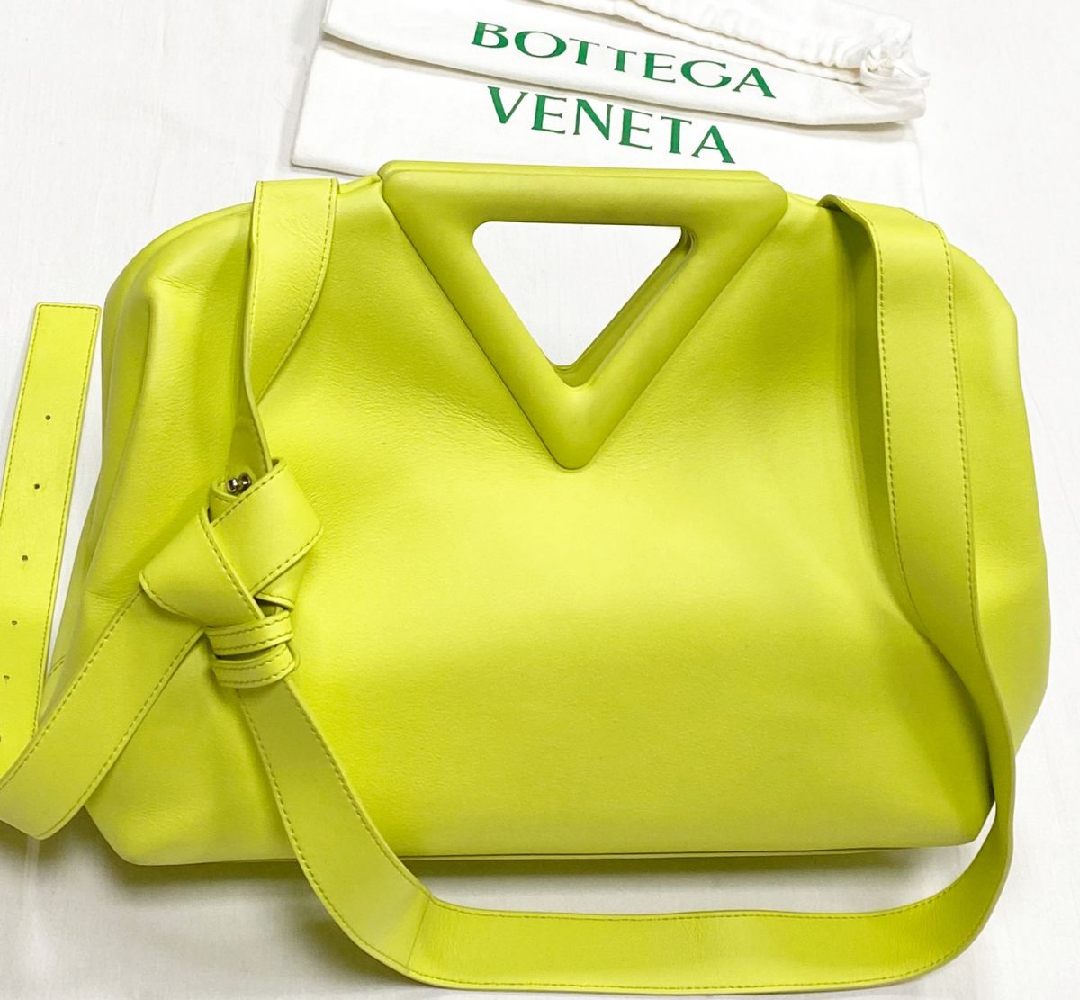 Сумка Bottega Veneta размер 35/25 цена 46 965 руб