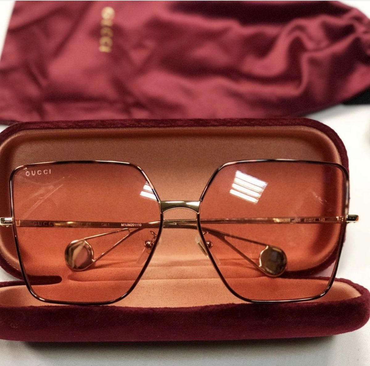 Очки Gucci цена 15 385 руб