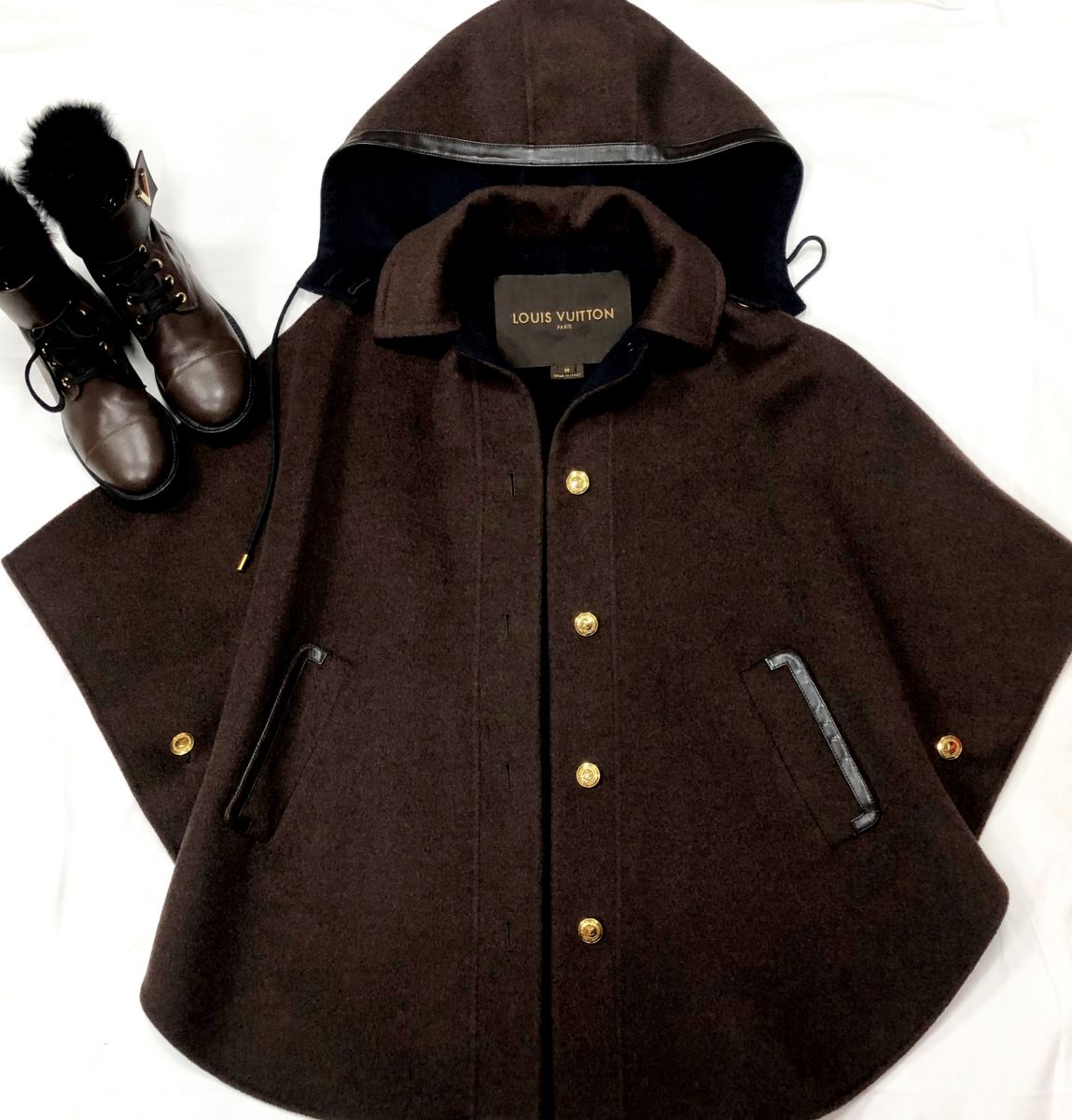 Кейп /кашемир/ LOUIS VUITTON размерS цена 86 104 руб с