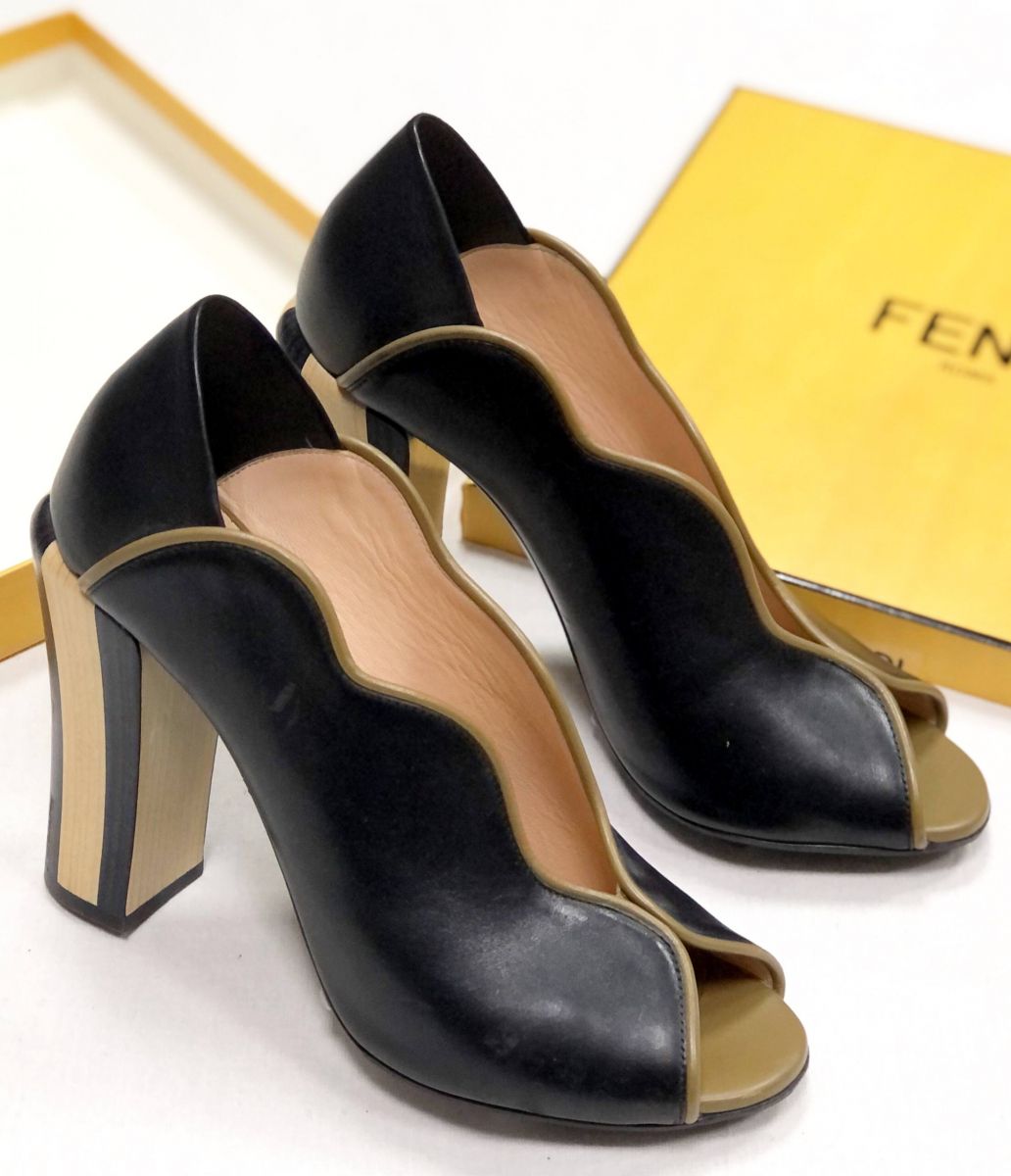 Туфли Fendi размер 38 цена 10 959 руб

