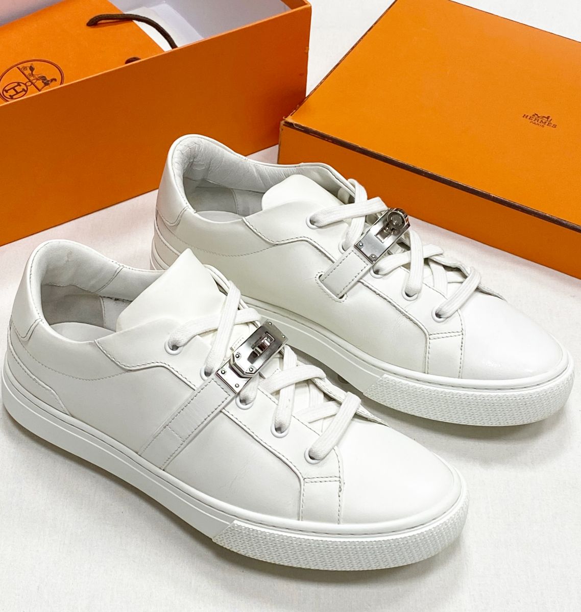 Кеды Hermes размер 40.5 цена 62 620 руб


