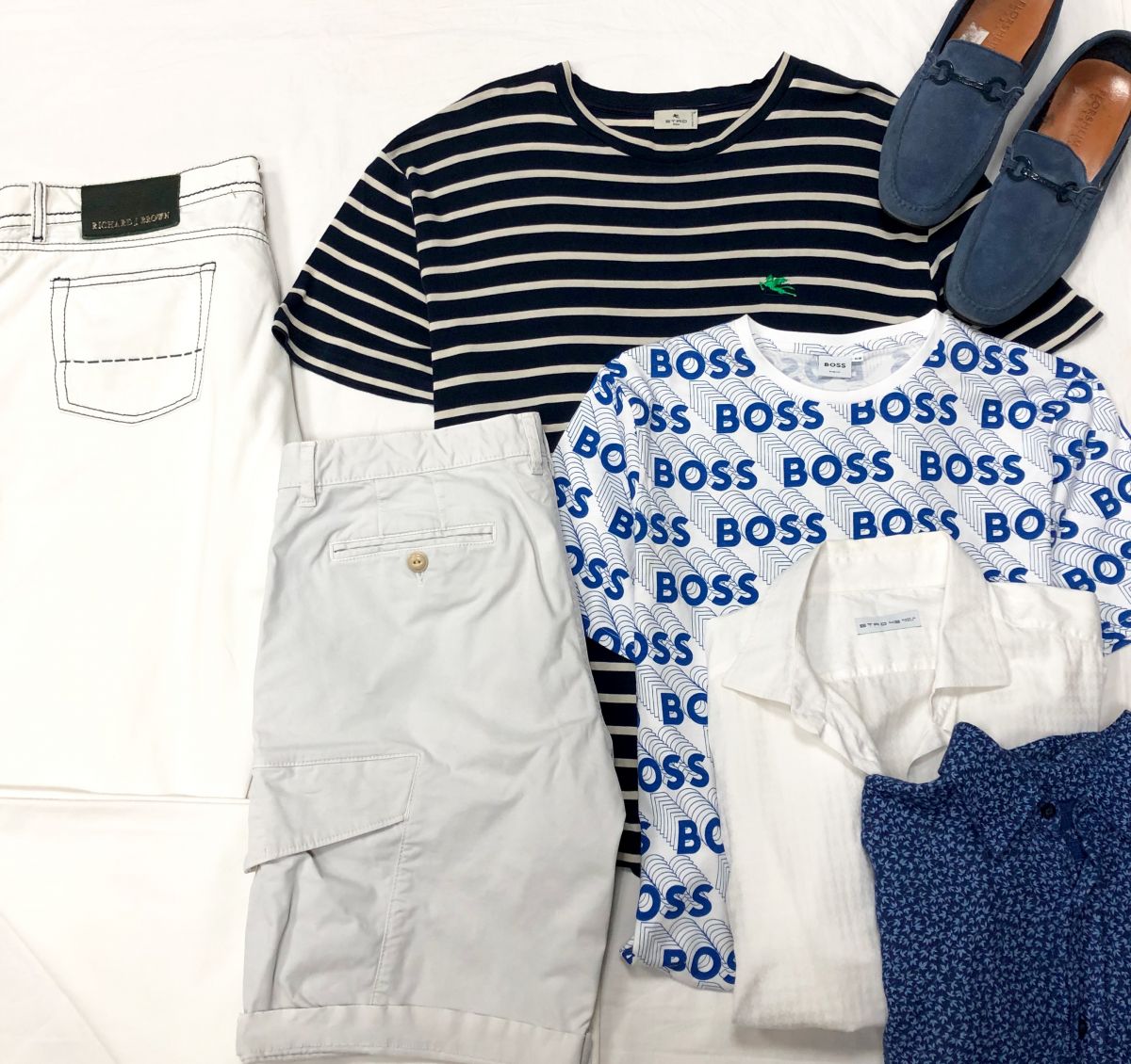 #Mechtamen
Футболки ETRO /
BOSS размер  M/ XL цена 4 697 руб / 5 798 руб 
Рубашки ETRO размер 42 цена 7 828 руб 
Брюки RICHARD BROWN / C.P COMPANY размер XL цена 6 262 руб / 15 655 руб