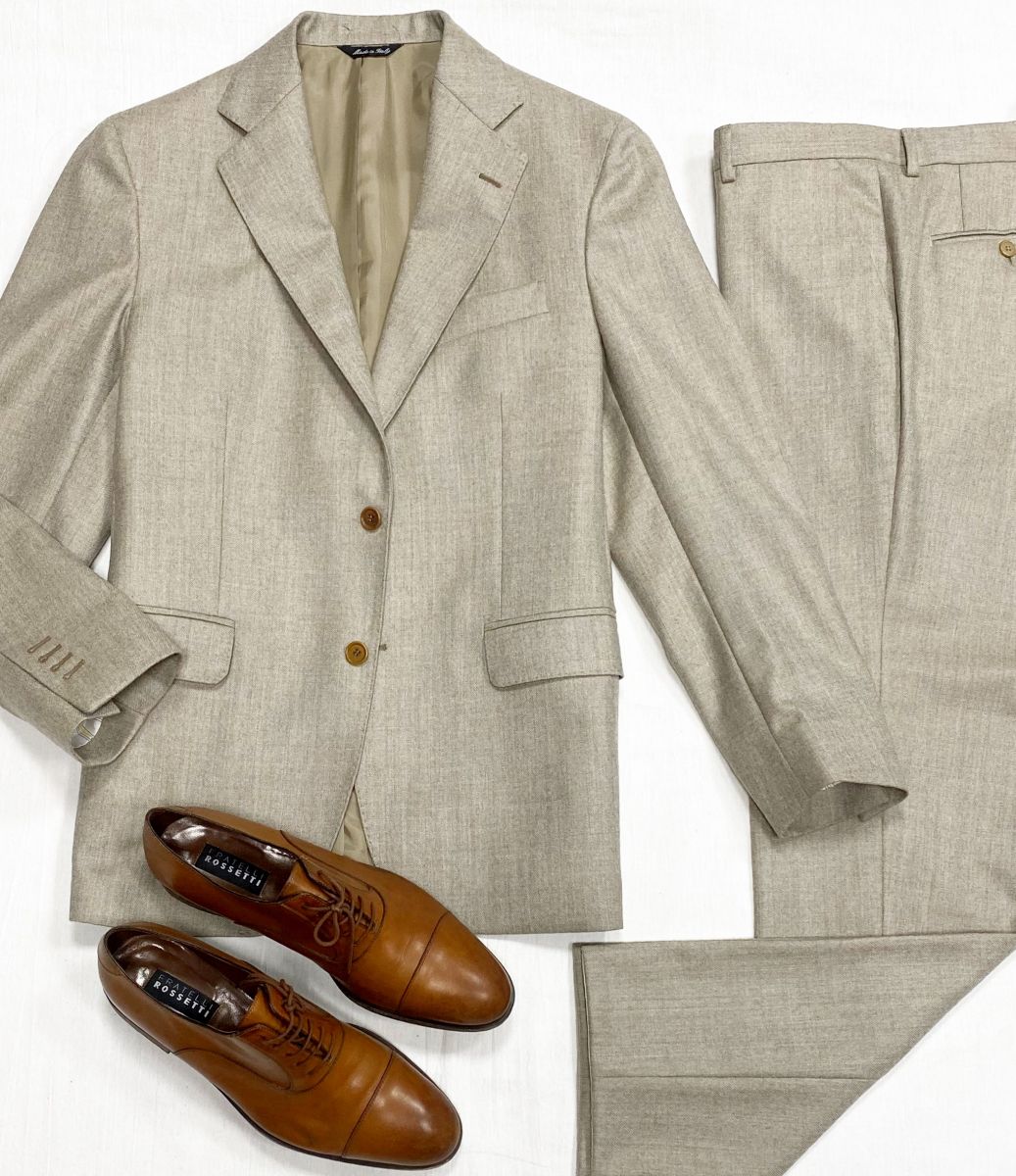 #mechtamen Костюм Sartoria размер 54 цена 15 655 рубБотинки Fratelli Rossetti размер 44 цена 10 959 руб