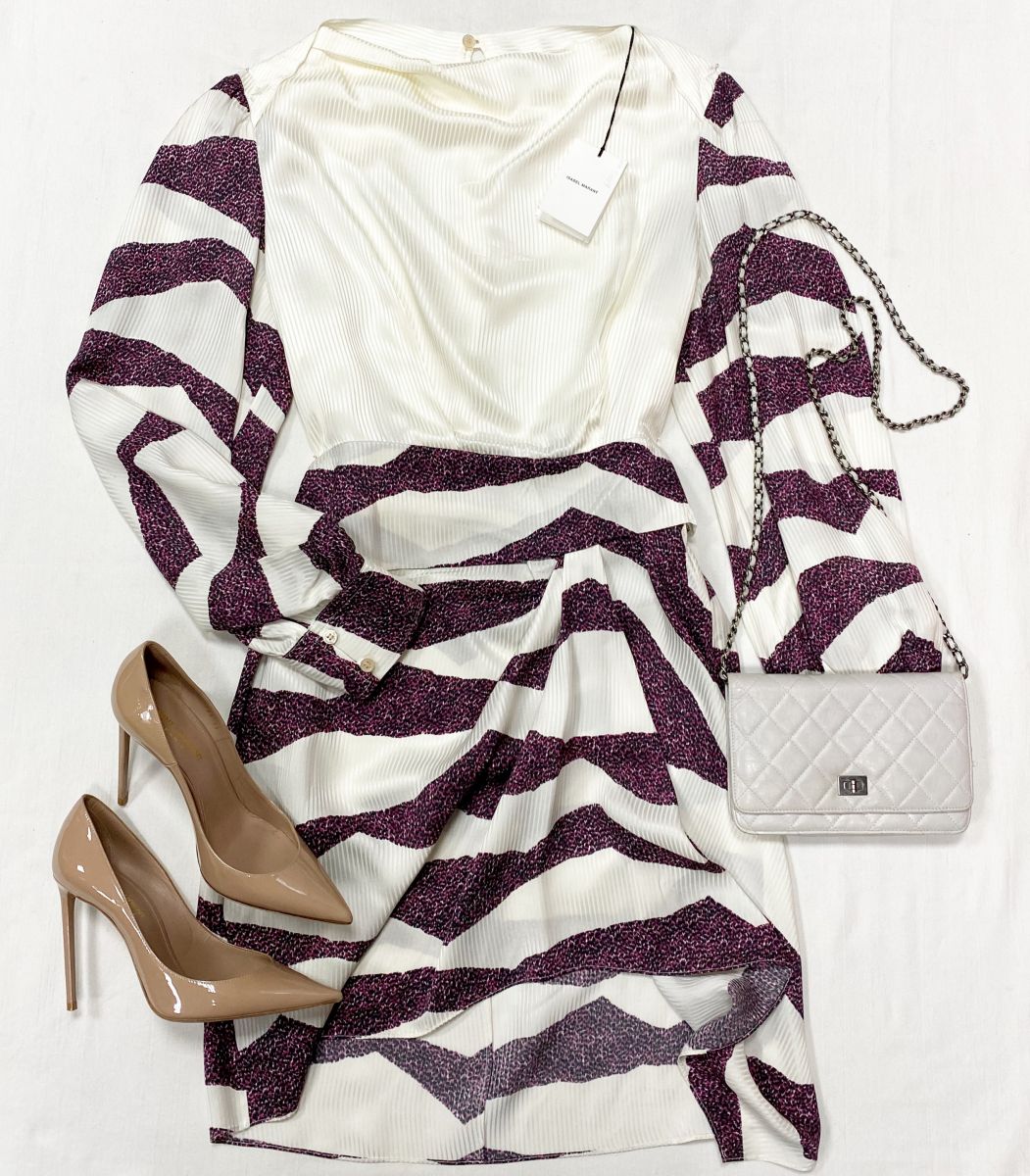 Платье / шелк / Isabel Marant размер 38 цена 10 959 руб 
Туфли Saint Laurent размер 37.5 цена 23 483 руб 
Сумочка Chanel