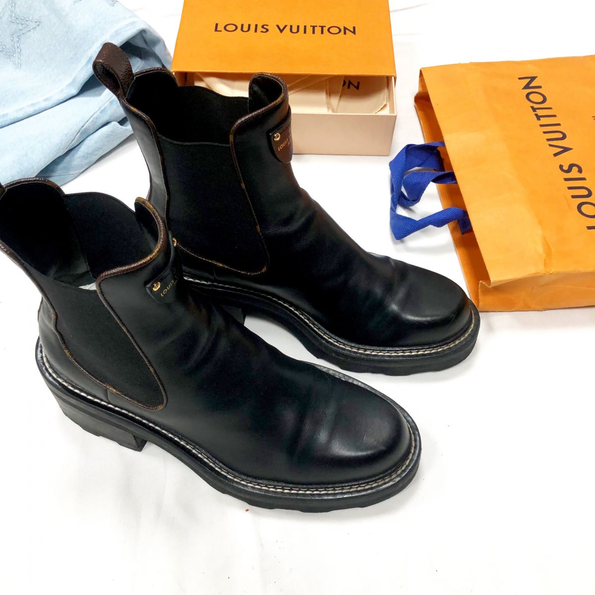 Ботинки LOUIS VUITTON размер  40 цена 46 155 руб 