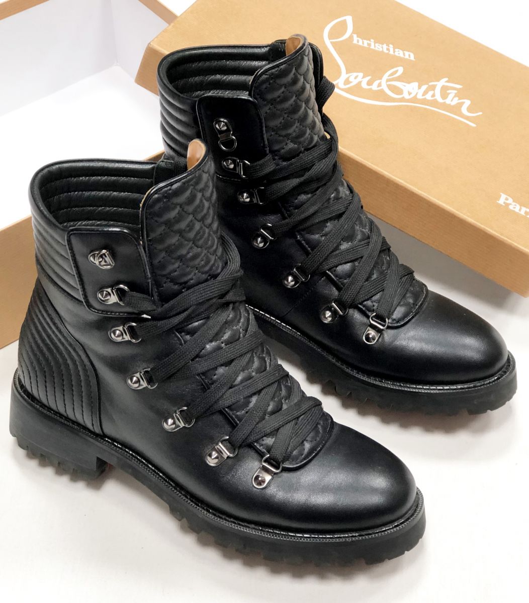 Ботинки LOUBOUTIN размер 36 цена 39 138 руб
