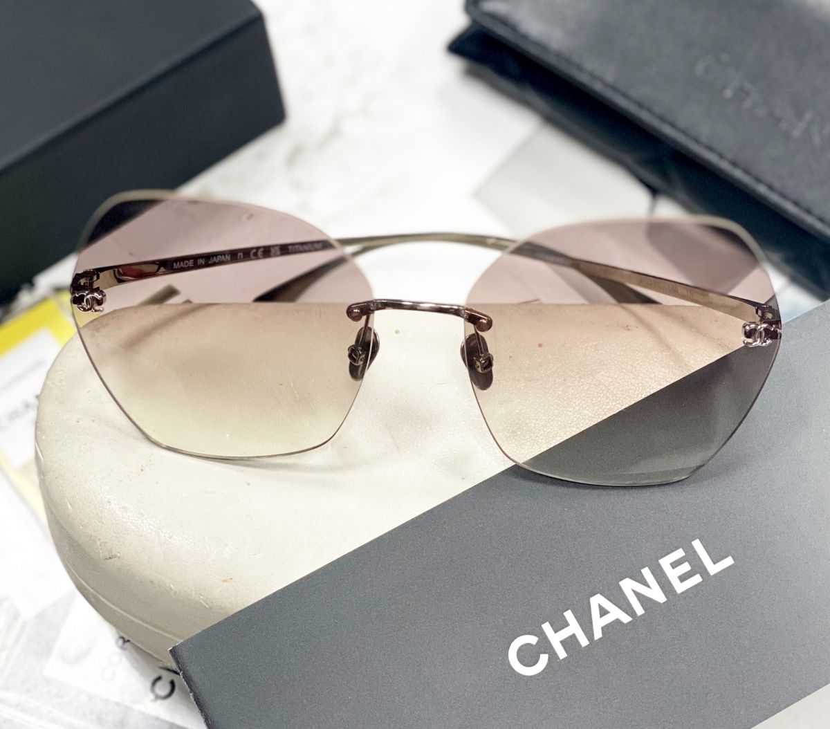 Очки Chanel цена 30 770 руб