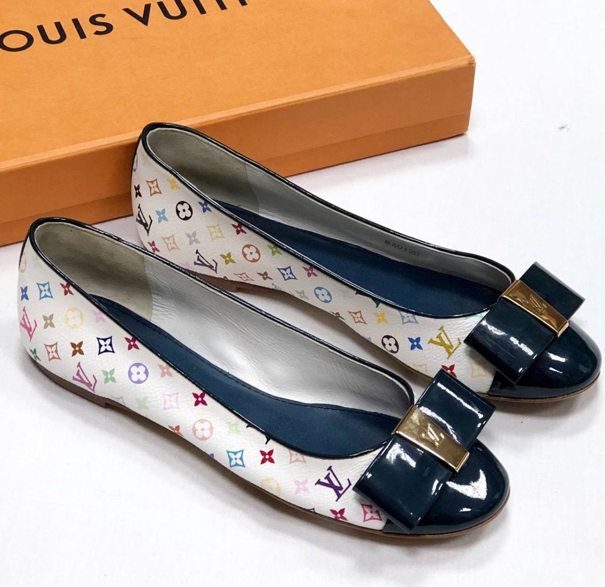 Балетки Louis Vuitton размер 37 цена 15 655 руб
