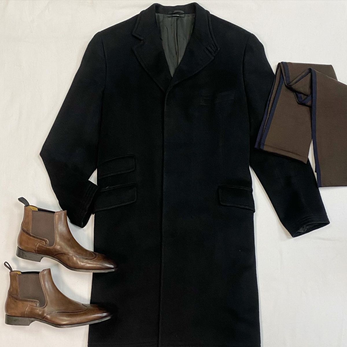 #mechtamen Пальто размер 54 цена 46 155 рубБотинки Santoni размер 43 цена 15 385 рубШарф Gucci