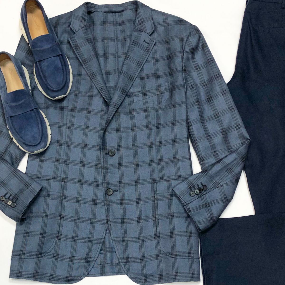 #MechtamenПиджак SCABAL размер 58 цена 9 231 руб Брюки /лён/ EMPORIO ARMANI размер L цена 6 154 руб Мокасины Santoni размер 42.5 цена 23 078 руб