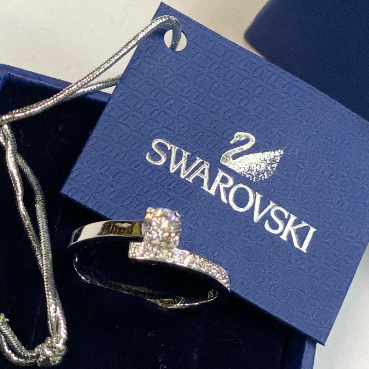 Кольцо Swarovski цена 4 616 руб 