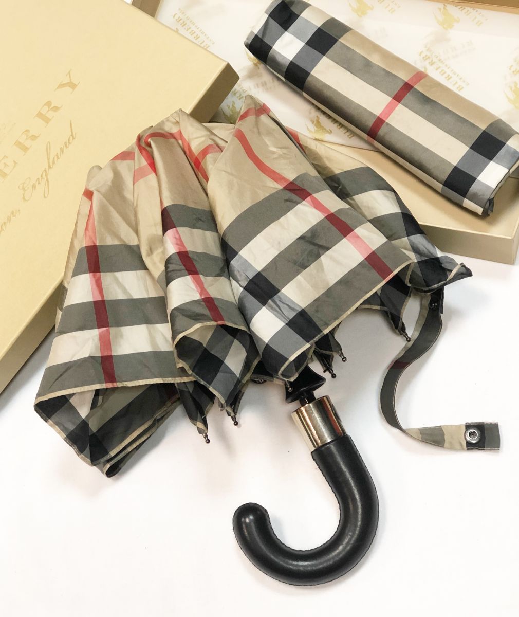 Burberry 6 154