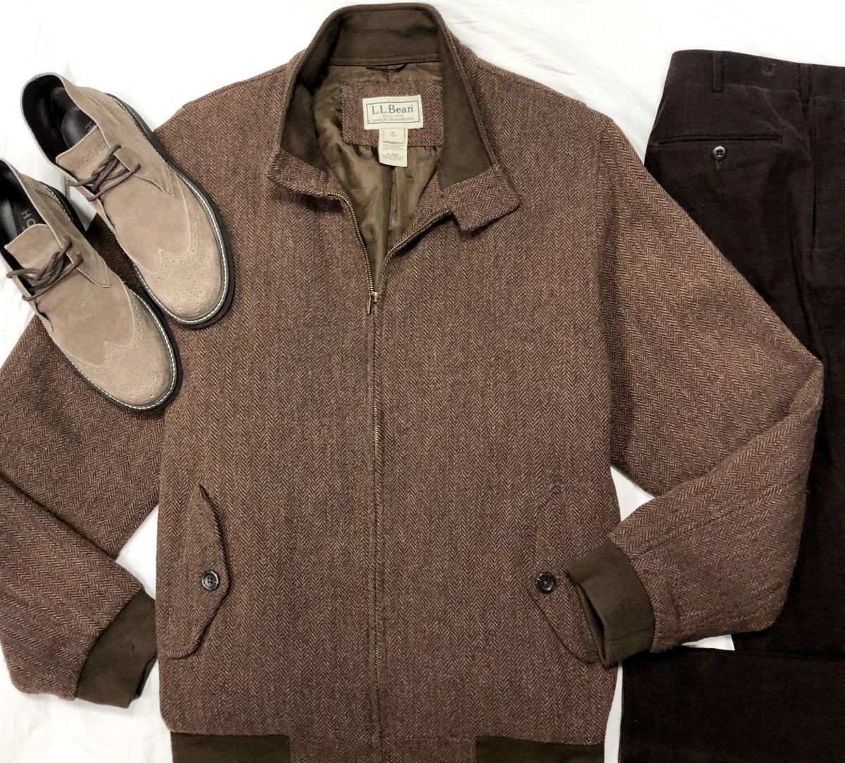 #Mechtamen
Куртка L.L.Bean размер XL цена 23 483 руб 
Брюки ZEGNA размер 56 цена 6 262 руб