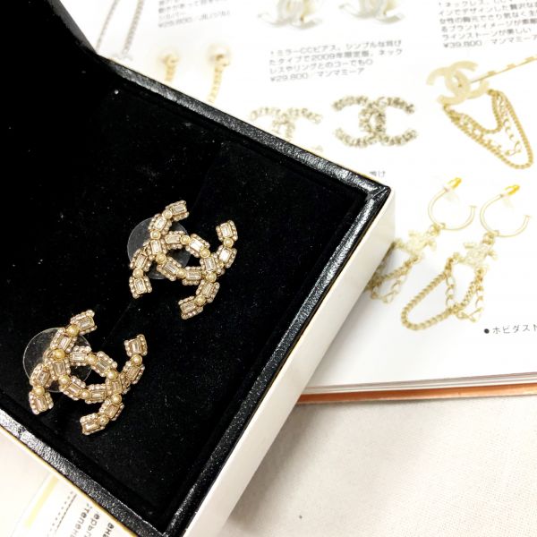 Серьги Chanel 