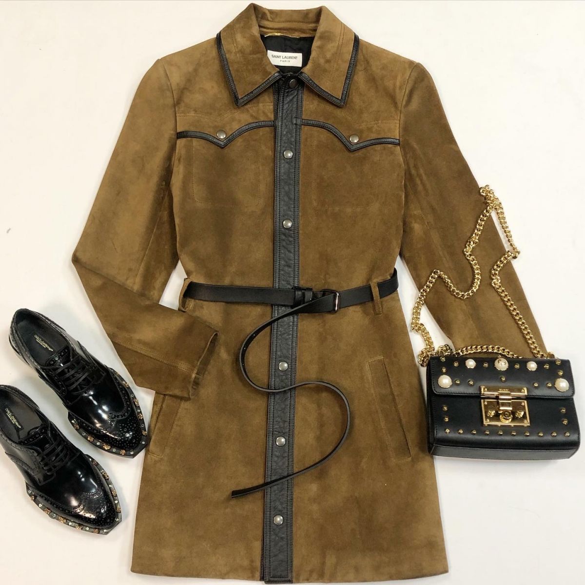 Пальто/замша/ Saint Laurent размер 40 цена 30 770 рубБотинки Dolce Gabbana размер 36.5 цена 15 385 рубСумка Gucci