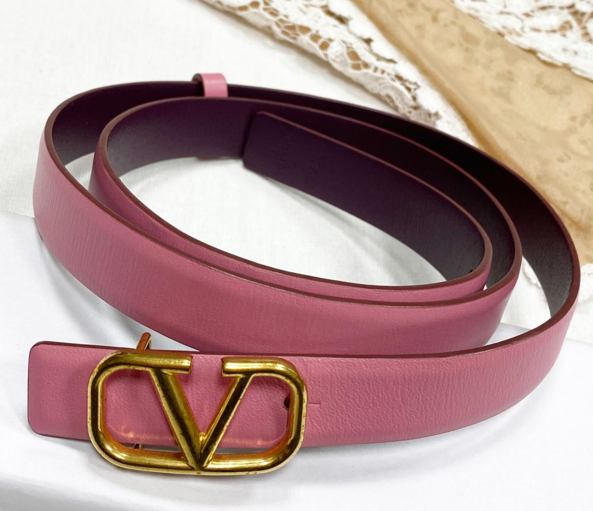 Ремешок / двухсторонний / Valentino размер 80/32 цена 12 524 руб