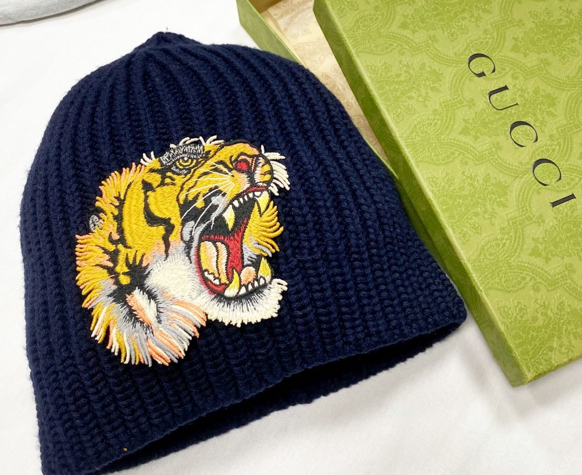 Шапка Gucci размер M цена 15 655 руб 